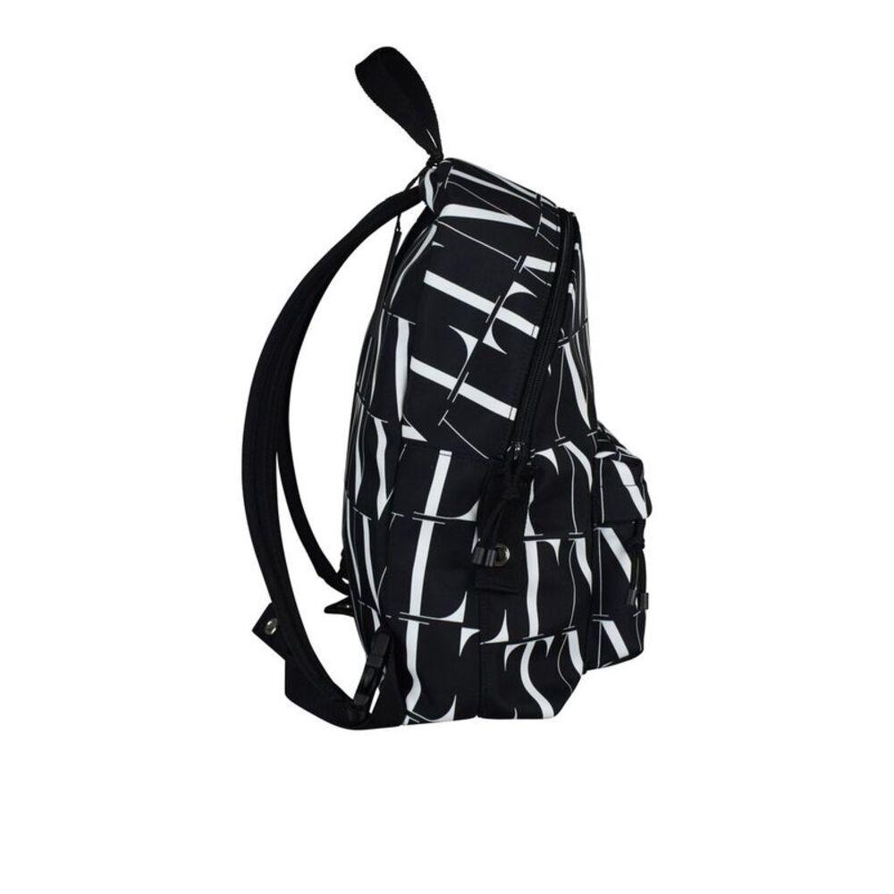 Backpack - Picture 2 of 3